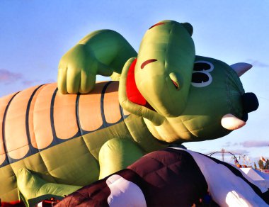 GATINEAU QUEBEC CANADA 09 09 09: 2000: Gatineau Sıcak Hava Balon Festivali geleneksel olarak İşçi Bayramı 'nda, Gatineau Sıcak Hava Balonu Festivali Outaouais' in en büyük yaz etkinliğidir..