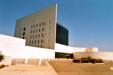 BOSTON MA USA - 12: 10 2005: John F. Kennedy Başkanlık Kütüphanesi ve Müzesi, ABD 'nin 35. başkanı John Fitzgerald Kennedy' nin başkanlık kütüphanesi ve müzesidir.