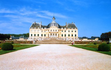 MAINCY FRANCE 10 10 2005: Chateau de Vaux-le-Vicomte is a Baroque French chAteau located in Maincy, near Melun, 55 kilometres (34 mi) southeast of Paris in the Seine-et-Marne dep clipart