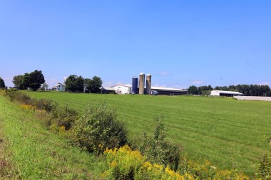 Saint-Ignace-de-Stanbridge 'in kırsal kesimindeki peyzaj çiftliği Brome-Missisquoi Bölgesel İlçe Belediyesinde yer almaktadır.