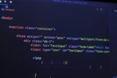 Yazılım geliştirici programlama kodu. Kaplama arkaplanı için kod ekranı.