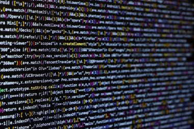 Kodlama ekranı programlanıyor, web geliştiricisi kodlama ekranı
