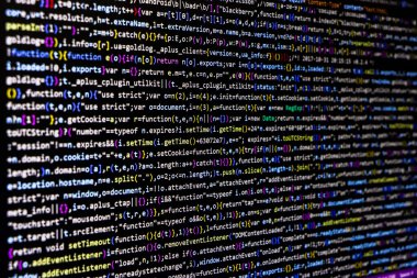 Kodlama ekranı programlanıyor, web geliştiricisi kodlama ekranı