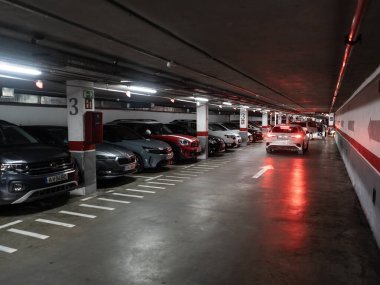Yeraltı otopark aracı