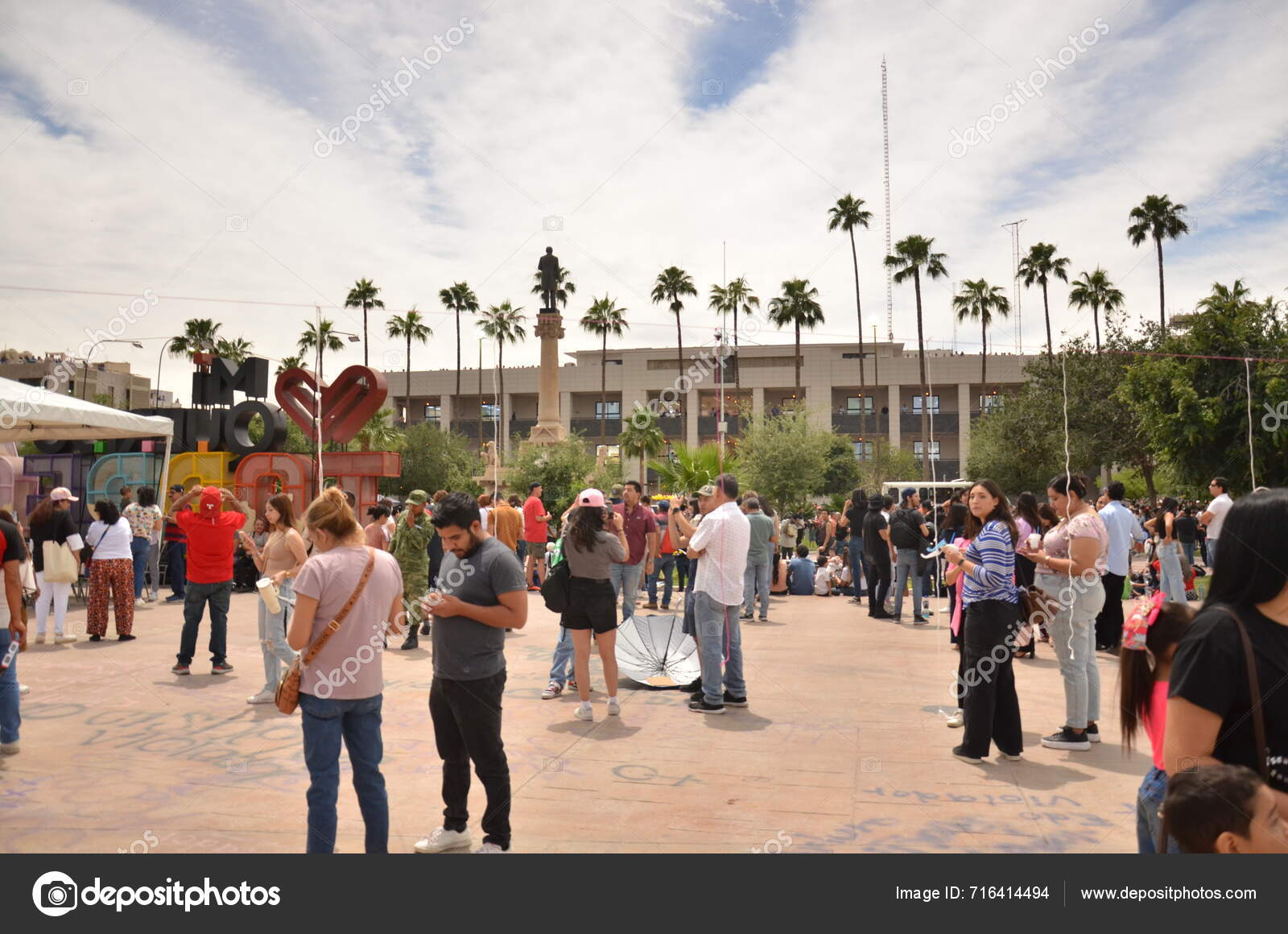Torreon Coahuila Mexiko April 2024 Menschenmenge Bei Der Totalen