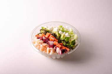 sebzeli salata ve et