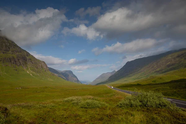 A82 Route Travers Glencoe Dans Les Highlands Écossais — Photo