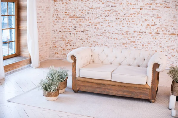 White Quilted Sofa Wooden Base Front Blank Brick Wall Next — Stock Photo, Image