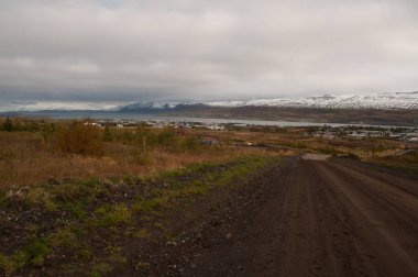 İzlanda, İzlanda, güzel yol manzarası, kar ve dağlar