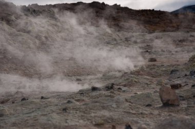 Volkanik lav ve volkanik lav, manmanmanaya volkanik krateri üzerinde, Manmantar ulusal parkında lanzarote