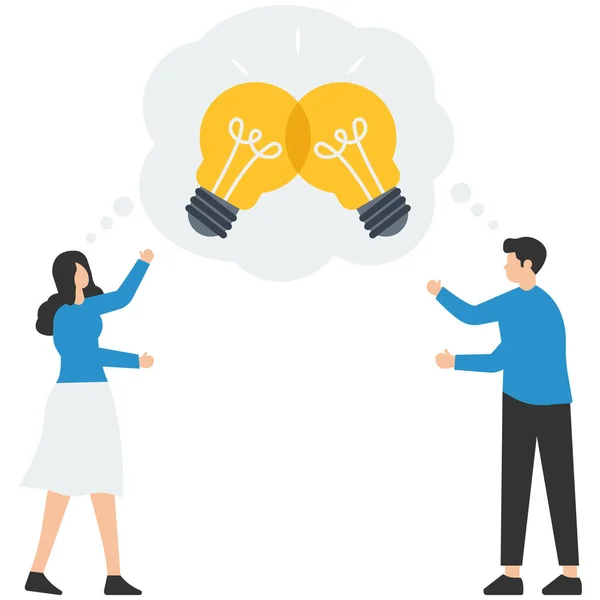 İş fikirlerini paylaşmak, iş birliği toplantıları, bilgi paylaşımı, takım çalışması ya da aynı şeyi düşünen insanlar, yaratıcı fikirleri paylaşmak için takım olun.