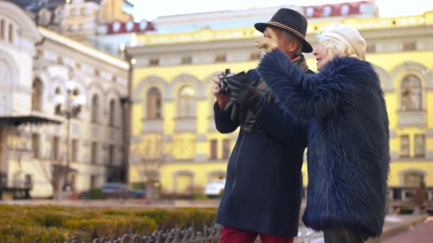 Cheerful Senior Wife Talking Smiling Husband Taking Photos City Street — Video Stock