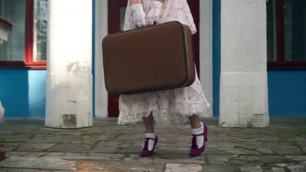 Unrecognizable Woman Elegant Retro Dress Shoes Standing Suitcase Porch Young — Stockvideo