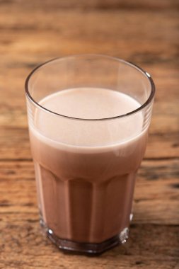 Masada çikolatalı cam..