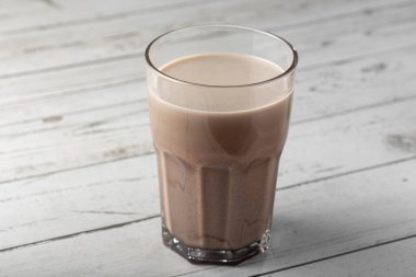 Masada çikolatalı cam..