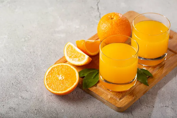 Glas Met Sinaasappelsap Tafel — Stockfoto