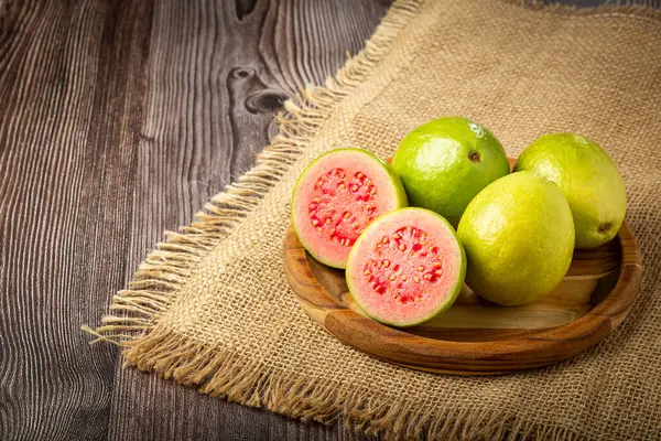 Fresh Sliced Guavas Wooden Table — Stock Photo, Image