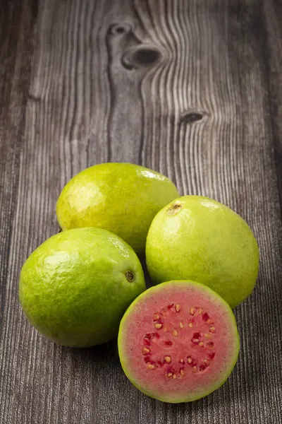 Fresh Sliced Guavas Wooden Table — Stock Photo, Image