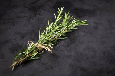 Masada taze biberiye var..