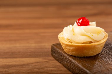 Kirazlı limonlu turtalar..