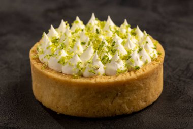 Lezzetli limonlu tart..