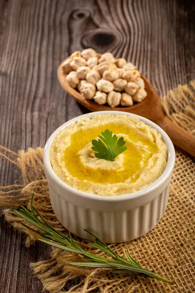 Kikkererwten Hummus Met Olijfolie Kom — Stockfoto
