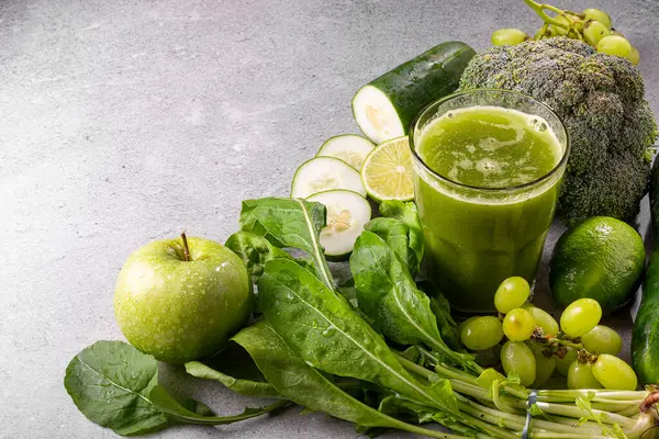 Healthy Detox Smoothie Cucumber Broccoli Green Apple Kale Green Grapes — Stock Photo, Image