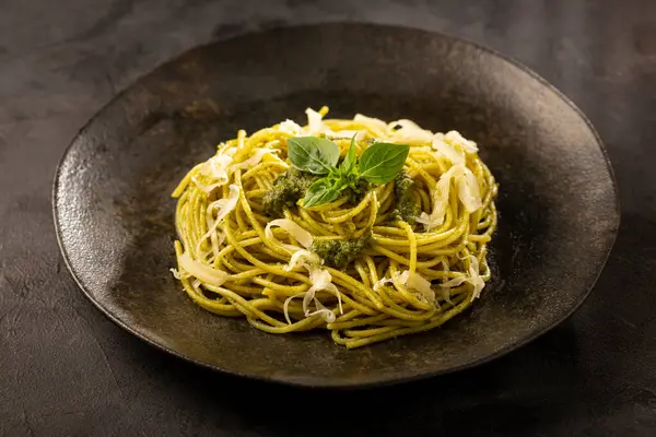 Pasta Spaghetti Pesto Sauce Basil Leaf — Stock Photo, Image