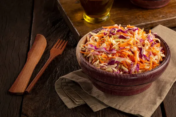 Coleslaw Salad White Cabbage Red Cabbage Sliced Carrots — Stock Photo, Image