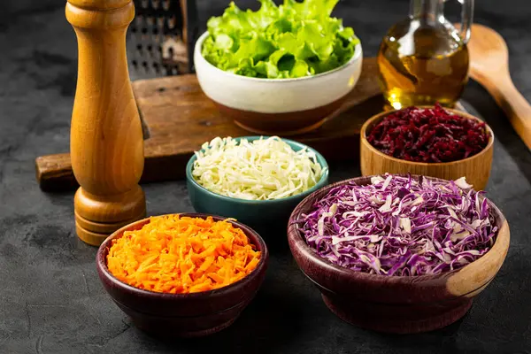 Fresh Grated Vegetables Bowls Table Healthy Food — Stockfoto