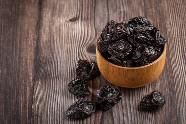 Masada kuru erikli kase.