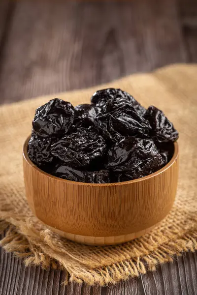Bowl Prunes Table — Stock Photo, Image