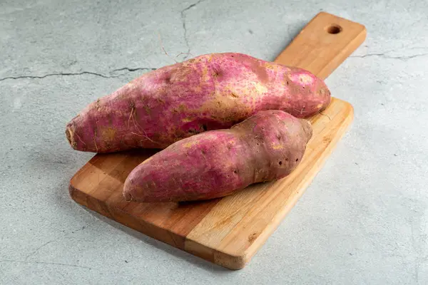 Raw Sweet Potato Table — Stock Photo, Image