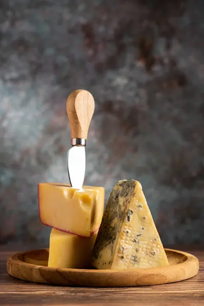 Masada Farklı Peynirler Var — Stok fotoğraf