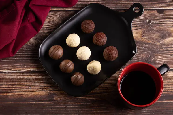 Delicious Chocolate Truffles Table — Stock Photo, Image