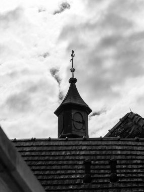 İç ve dış dekorasyon unterwaltersdorf katolik kilise unsurları, Avusturya