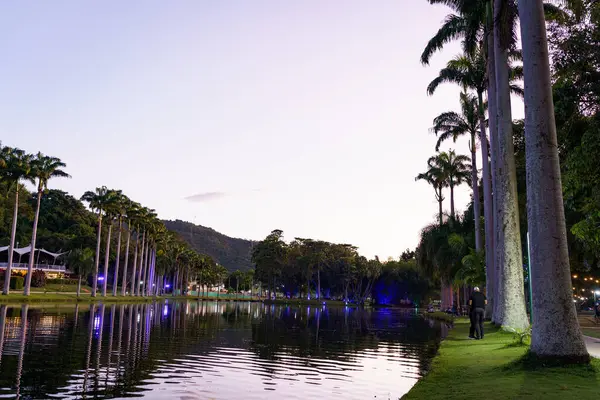 Stock image Beautiful scenery at sunset in El Laguito at Circulo Militar park in Caracas, Venezuela. Daily life and landmark of Caracas.