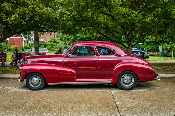 Des Moines July 2022 High Perspective Side View 1947 Chevrolet — 스톡 사진
