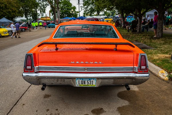 Des Moines July 2022 High Perspective Rear View 1969 Mercury — Stock Photo, Image
