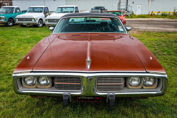 Des Moines Lipca 2022 High Perspective Front View 1973 Dodge — Zdjęcie stockowe