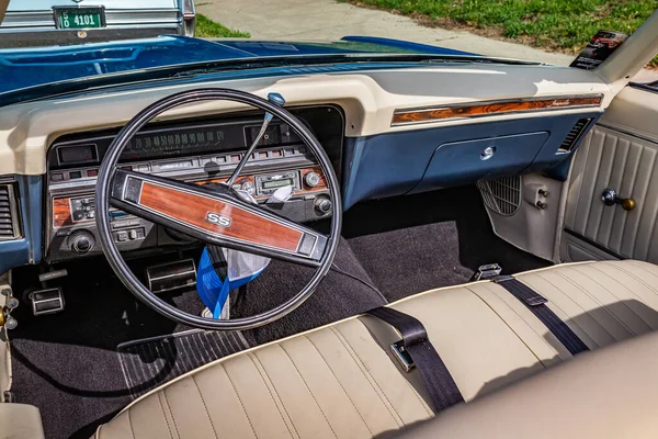 Des Moines Julho 2022 Vista Interior Chevrolet Impala Convertible 1969 — Fotografia de Stock