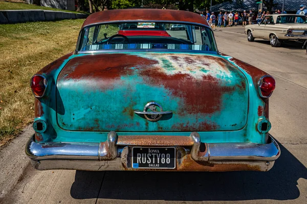 Des Moines July 2022 Висока Перспектива Заднього Огляду 1955 Oldsmobile — стокове фото