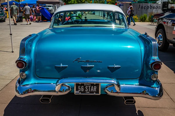 Des Moines 2022 Július Egy 1956 Pontiac Star Chief Door — Stock Fotó