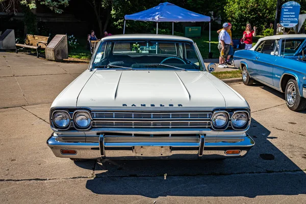 Des Moines Július 2022 Magas Perspektíva Egy 1966 Rambler Classic — Stock Fotó