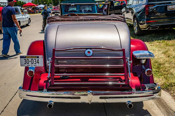 Des Moines Juli 2022 Hochperspektivische Rückansicht Eines Packard Super Eight — Stockfoto