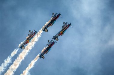 21. yıldönümünün hava gösterisi.