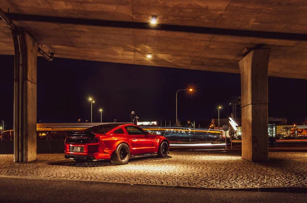 Carro Estacionado Noite — Fotografia de Stock