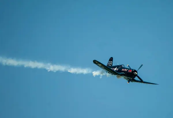 Luchtmacht Die Aerobicsshow Uitvoert — Stockfoto