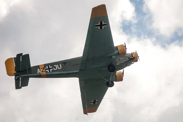ヴィンテージ飛行機 古い世界大戦 — ストック写真