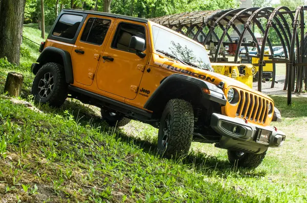 Jeep Parked Road — Stock Photo, Image